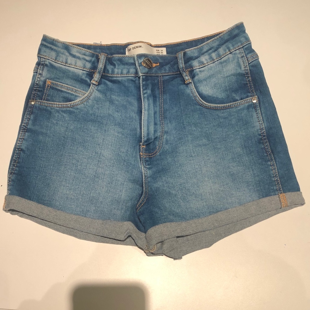 Zara (NWOT) High Waisted Jean Shorts